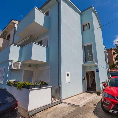 Apartments Frutis ยาดราโนโว ภายนอก รูปภาพ